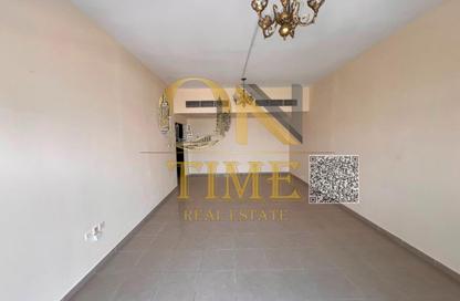 Apartment - 2 Bedrooms - 3 Bathrooms for rent in Al Rashidiya Towers - Al Rashidiya - Ajman Downtown - Ajman