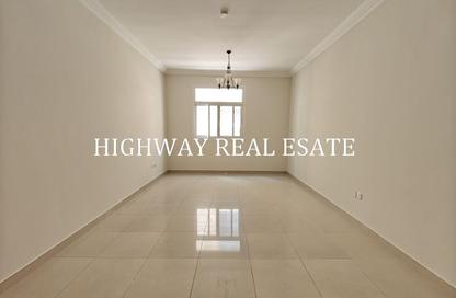 Apartment - 1 Bedroom - 2 Bathrooms for rent in Muwaileh 3 Building - Muwaileh - Sharjah