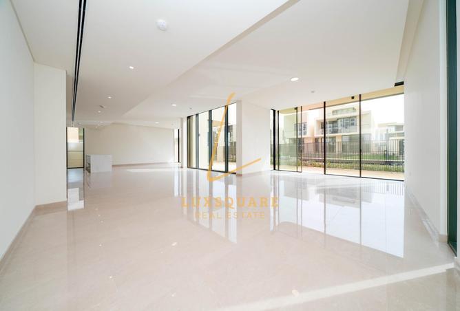 71090711 - Property Image 2