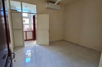 Apartment - Studio - 1 for rent in Al Khudayra Building - Al Ghuair - Al Gharb - Sharjah