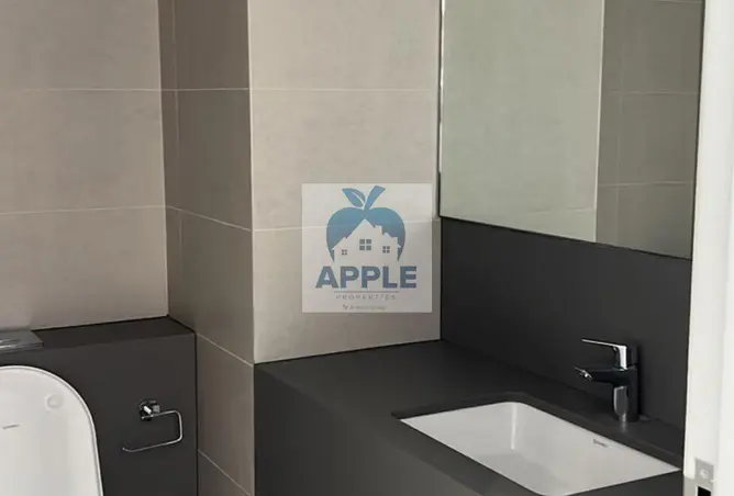 128828156 - Property Image 2