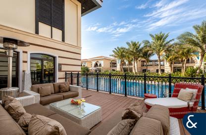 Villa - 4 Bedrooms - 5 Bathrooms for sale in Royal Residences Jumeirah Zabeel Saray - The Crescent - Palm Jumeirah - Dubai