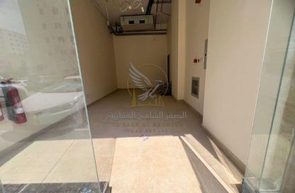 Shop - Studio - 1 for rent in Al Qulaya'ah - Al Sharq - Sharjah
