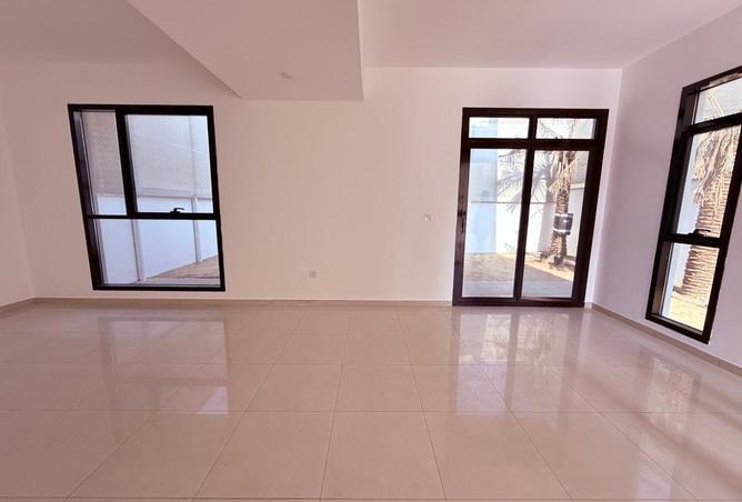 15940312 - صورة العقار 3