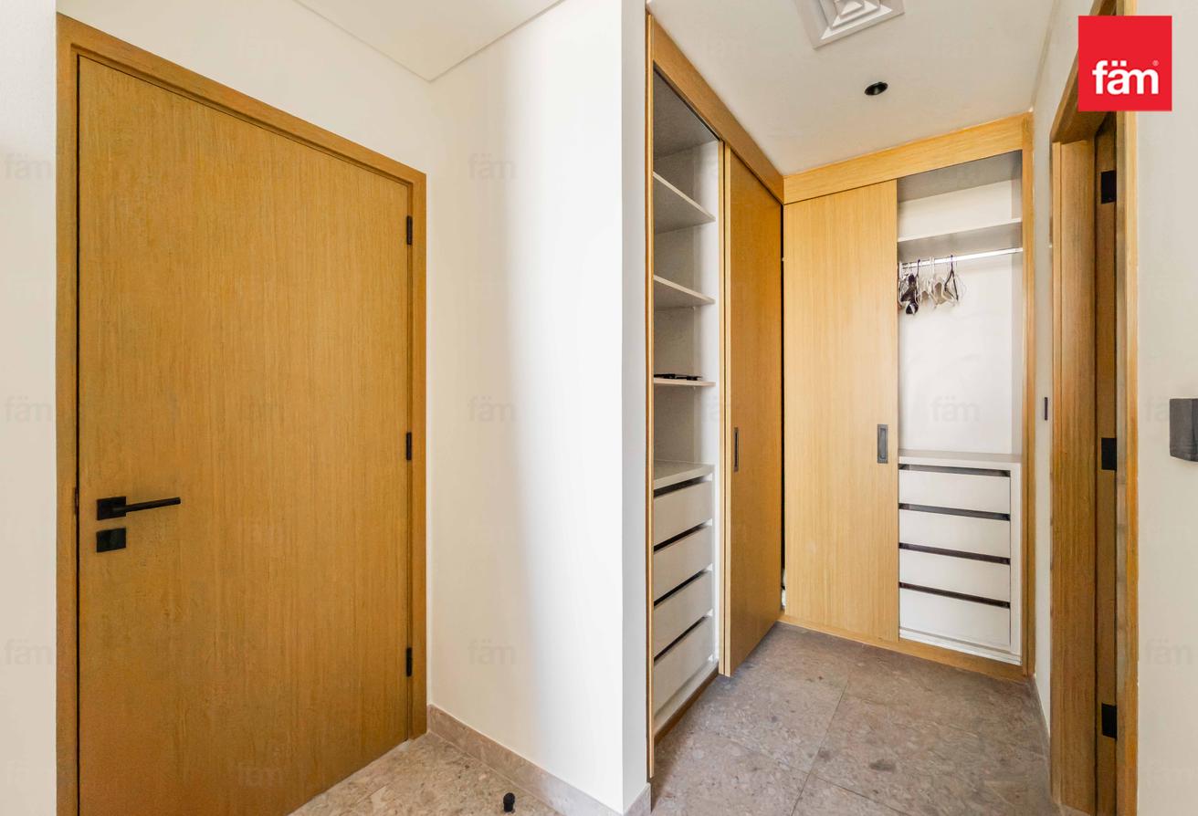 MUST SEE | FULLY FURNISHED | VIEW TODAY photo 16