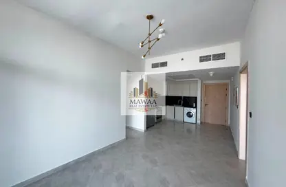 Apartment - 3 Bedrooms - 3 Bathrooms for rent in Binghatti Avenue - Al Jaddaf - Dubai