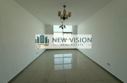 Apartment - 2 Bedrooms - 3 Bathrooms for rent in Al Khan Corniche - Al Khan - Sharjah