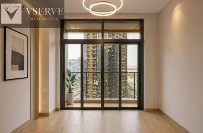 شقة - 1 حمام للايجار في برج سينشري - مدينة دبي الرياضية - دبي