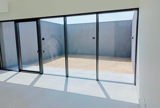 54011778 - Property Image 3