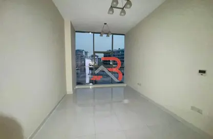 شقة - غرفة نوم - 2 حمامات للايجار في برج فلامنغو Z2 - ارجان - دبي