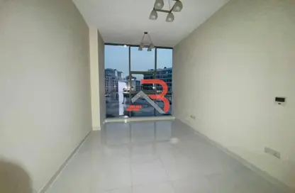 شقة - غرفة نوم - 2 حمامات للايجار في برج فلامنغو Z2 - ارجان - دبي