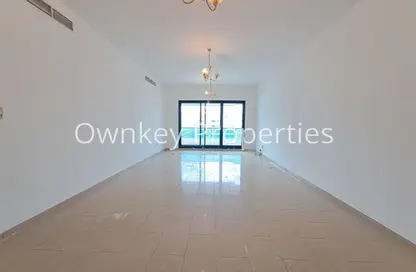 Apartment - 3 Bedrooms - 3 Bathrooms for rent in Mankhool Building - Mankhool - Bur Dubai - Dubai