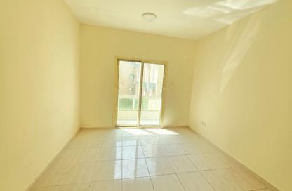 Apartment - 1 - 1 for rent in Fire Station Road - Muwaileh - Sharjah