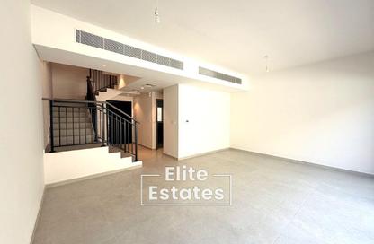 Townhouse - 4 - 5 for rent in Verona - Damac Hills 2 - Dubai