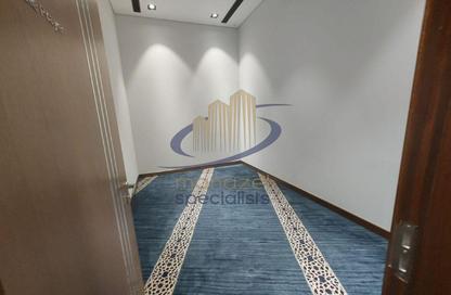Show Room - Studio - 4 for rent in Prestige Tower 17 - Prestige Towers - Mohamed Bin Zayed City - Abu Dhabi