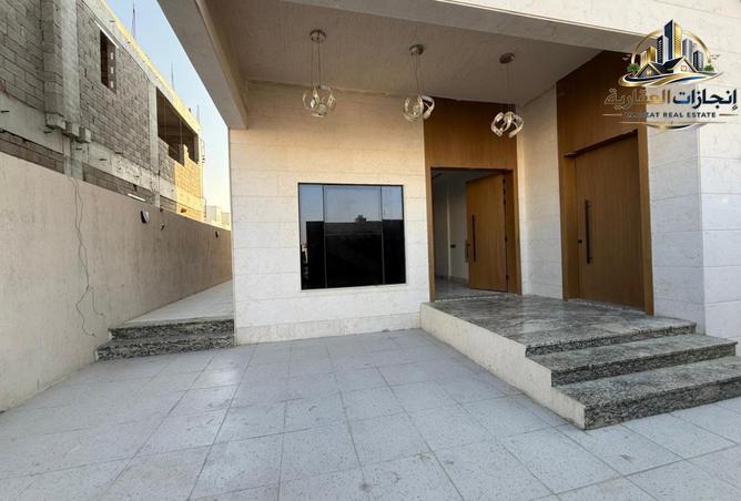 115042453 - Property Image 2