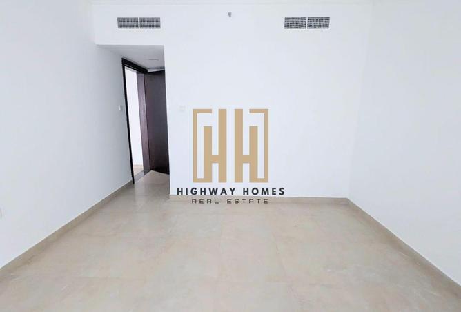 16002437 - صورة العقار 3