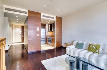 Apartment - 1 Bedroom - 2 Bathrooms for rent in Burj Khalifa - Burj Khalifa Area - Downtown Dubai - Dubai