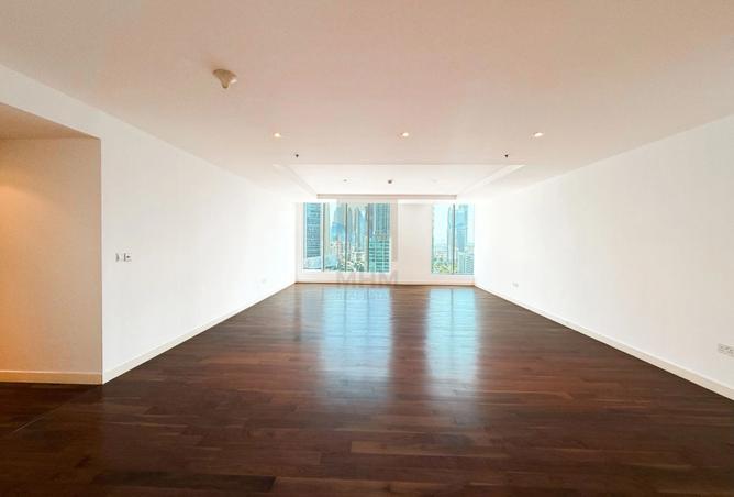 132002689 - Property Image 2