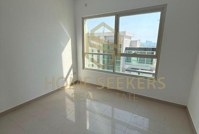 121110396 - Property Image 3