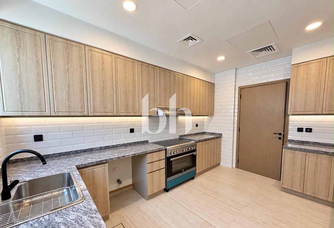 Brand New | Smart Home | Bright And Spacious photo 5