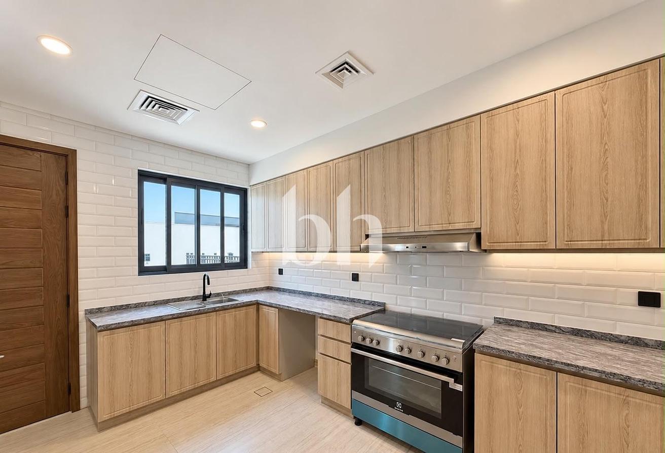 Brand New | Smart Home | Bright And Spacious photo 7