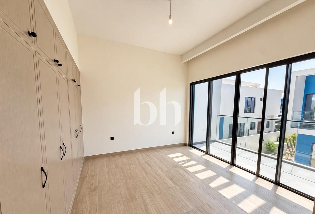 Brand New | Smart Home | Bright And Spacious photo 17