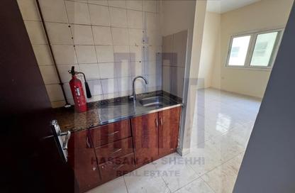Apartment - Studio - 1 Bathroom for rent in Fire Station Road - Muwaileh - Sharjah Apartment - Studio - 1 Bathroom for rent in Fire Station Road - Muwaileh - Sharjah