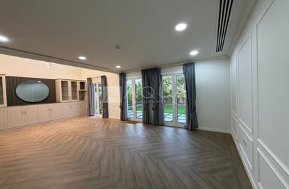 Townhouse - 4 - 5 for rent in Sur La Mer - Jumeirah 1 - Jumeirah - Dubai