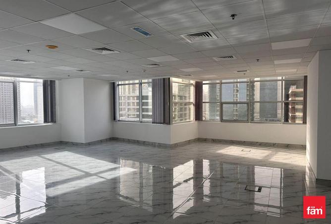 74240711 - Property Image 2