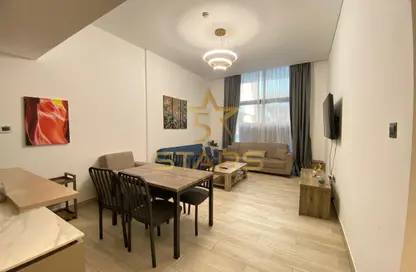 شقة - غرفة نوم - 2 حمامات للبيع في مسكن أكسفورد 2 - الضاحية 10 - قرية جميرا الدائرية - دبي