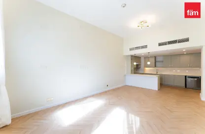 شقة - غرفة نوم - 2 حمامات للايجار في منزل شيرلوك 1 - منزل شيرلوك - موتور سيتي - دبي