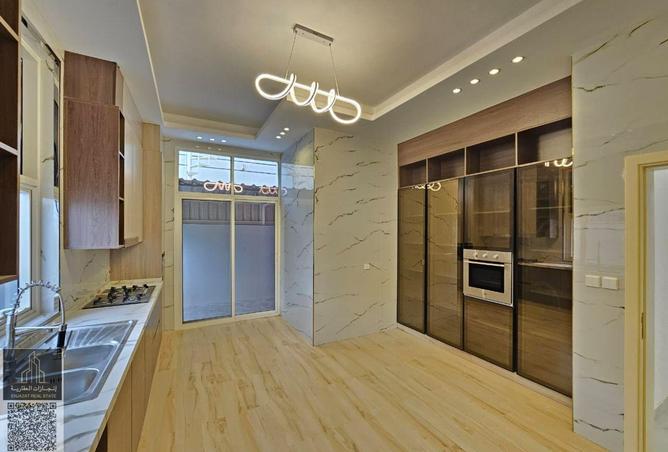 16120428 - Property Image 3