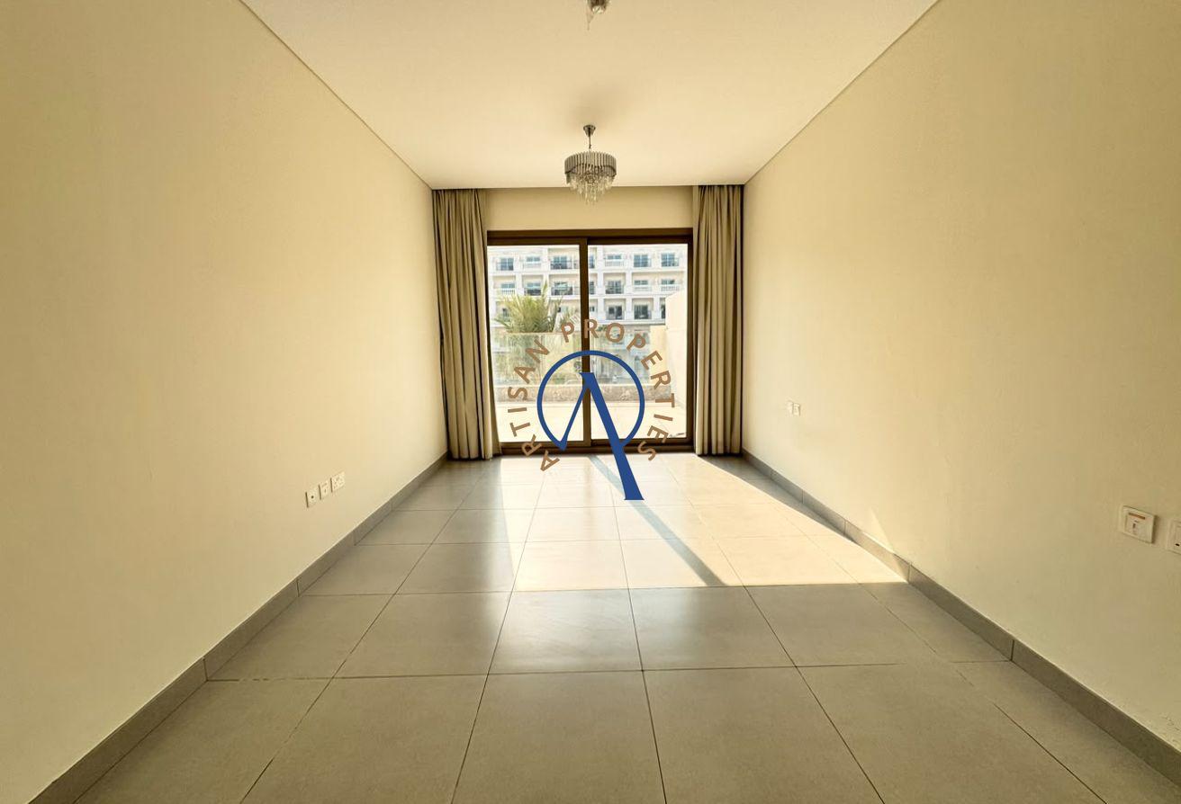 SPACIOUS UNIT | BEST LAYOUT | ROAD FACING photo 6