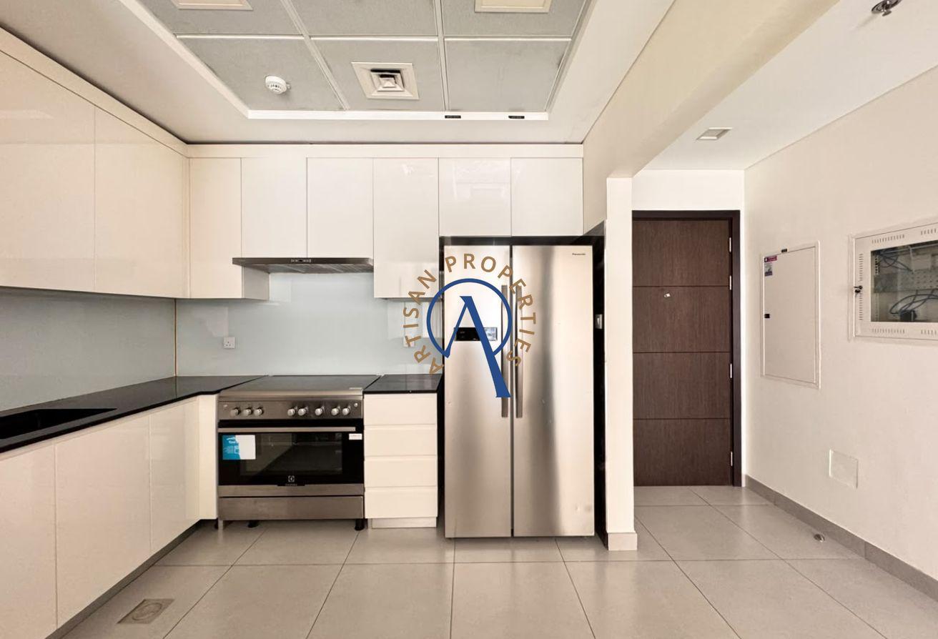 SPACIOUS UNIT | BEST LAYOUT | ROAD FACING photo 13