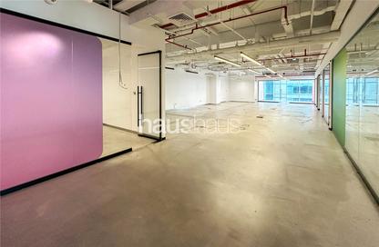 Office Space - Studio for rent in Emaar Business Park Building 3 - Emaar Business Park - Sheikh Zayed Road - Dubai