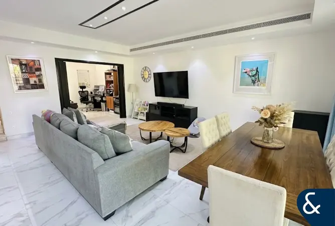 158223151 - Property Image 3