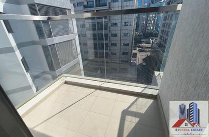 Apartment - 3 Bedrooms - 3 Bathrooms for rent in Dar Al Buteen 1 - Al Muraqqabat - Deira - Dubai