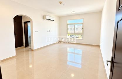 Villa - 3 - 4 for rent in Al Manaseer - Abu Dhabi