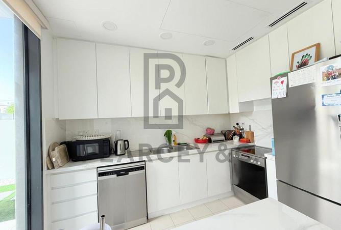 73843092 - Property Image 3