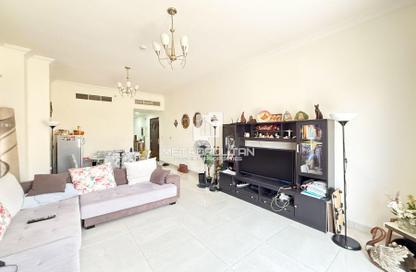 Apartment - 2 Bedrooms - 3 Bathrooms for sale in Rokane G22 - District 11 - Jumeirah Village Circle - Dubai