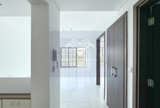 94010635 - Property Main Image