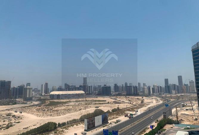 94010635 - Property Image 2