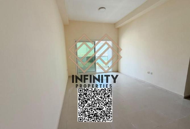 Central Ajman, open view, Ready , cash price.