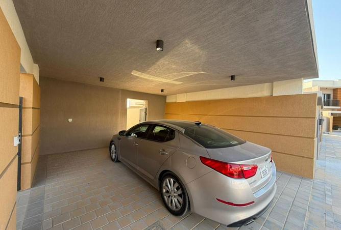 113739005 - Property Image 3
