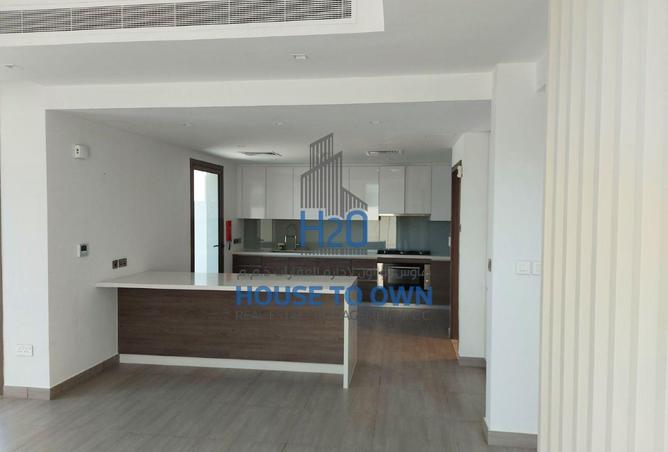 107289978 - Property Image 3