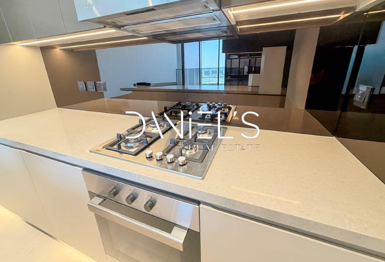 High Floor | Brand New | Multiple Options photo 4