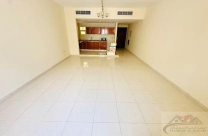 Apartment - Studio - 1 Bathroom for rent in Muwailih Building - Muwaileh - Sharjah