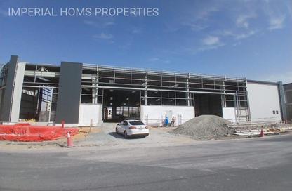Warehouse - Studio - 2 Bathrooms for rent in Umm Al Thuoob - Umm Al Quwain