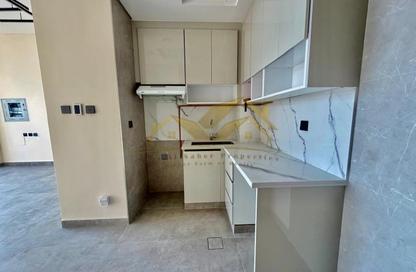 Apartment - Studio - 1 for rent in Jumeirah Garden City - Al Satwa - Dubai